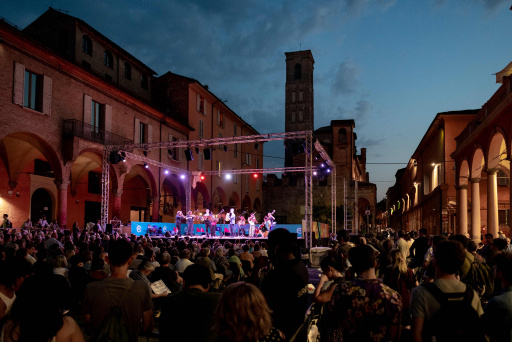 Concerto in Piazza Verdi, Bologna